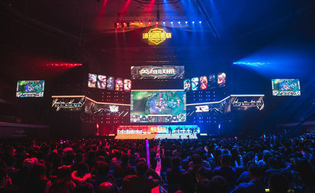 在关键局中 在关键局中