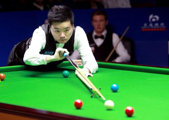 员的出色发 员的出色发